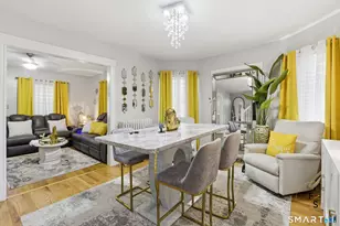 137 Linnmoore St, Hartford, CT 06114 - Photo 7