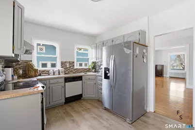 137 Linnmoore Street, Hartford, CT 06114 - Photo 25