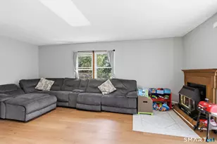 5 David Dr, East Windsor, CT 06088 - Photo 11