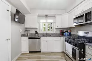 5 David Dr, East Windsor, CT 06088 - Photo 9
