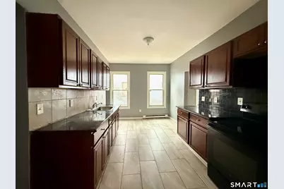 72 Burton Street, Waterbury, CT 06704 - Photo 5