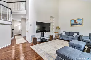 11 Greystone, Shelton, CT 06484 - Photo 17