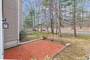 11 Greystone, Shelton, CT 06484 - Photo 3