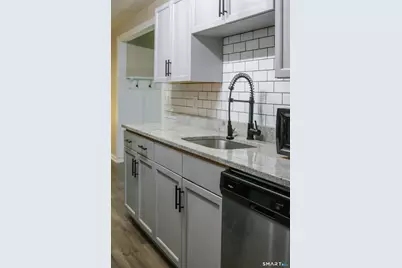 10 Woodsedge Drive #1A, Newington, CT 06111 - Photo 11