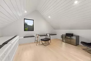 200 Hillspoint Rd, Westport, CT 06880 - Photo 29