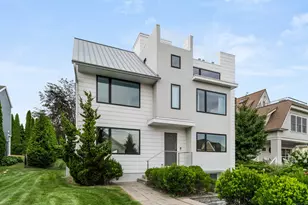 200 Hillspoint Rd, Westport, CT 06880 - Photo 1