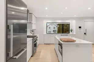 200 Hillspoint Rd, Westport, CT 06880 - Photo 15