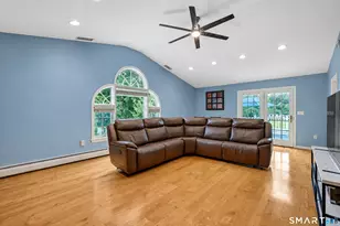 31 Stone Hedge Dr, North Haven, CT 06473 - Photo 13