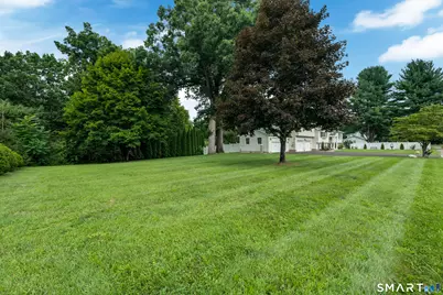 31 Stone Hedge Drive, North Haven, CT 06473 - Photo 5