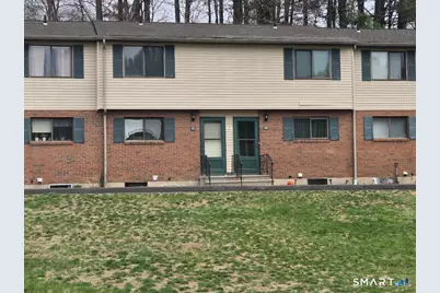 39 Horton Hill Road #8G, Naugatuck, CT 06770 - Photo 1