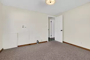 10 Old Colony Rd, Old Lyme, CT 06371 - Photo 23