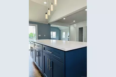 300 Birmingham Street, Bridgeport, CT 06606 - Photo 11