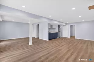 675 Townsend Ave, New Haven, CT 06512 - Photo 23