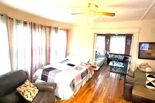 22 Eastwood Ave, Waterbury, CT 06705 - Photo 3