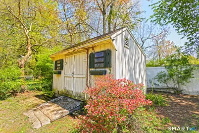 15 Locust Street, Milford, CT 06461 - Photo 31
