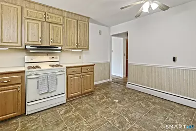 15 Locust Street, Milford, CT 06461 - Photo 5