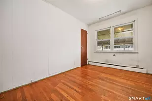 51 Fair Sailing Rd, West Haven, CT 06516 - Photo 17