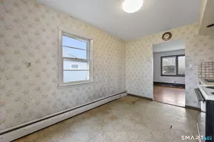 51 Fair Sailing Rd, West Haven, CT 06516 - Photo 13