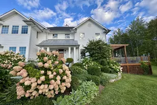 220 Painter Hill Rd, Roxbury, CT 06783 - Photo 3