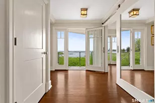 70 Kenilworth Dr E, Stamford, CT 06902 - Photo 7