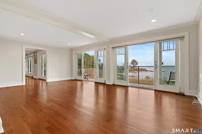 70 Kenilworth Drive East, Stamford, CT 06902 - Photo 17