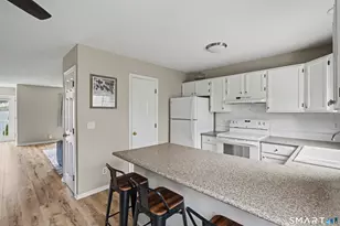 80 Country Ln, Vernon, CT 06066 - Photo 9