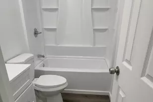 16 Arch St, Waterbury, CT 06710 - Photo 3