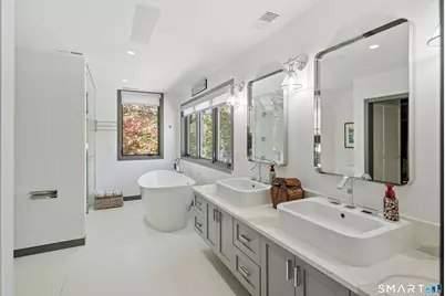 176 Ponus Avenue, Norwalk, CT 06850 - Photo 17