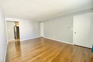 24 College St, Clinton, CT 06413 - Photo 5