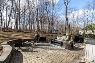 76 Lofgren Rd, Avon, CT 06001 - Photo 13