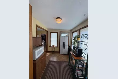121 Yorkshire Street, Torrington, CT 06790 - Photo 15