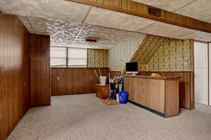 11 Hale Dr, Ansonia, CT 06401 - Photo 27