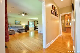 98 Old Farms Rd, Glastonbury, CT 06073 - Photo 19