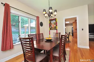 98 Old Farms Rd, Glastonbury, CT 06073 - Photo 9