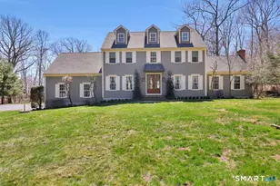 851 South St, Middlebury, CT 06762 - Photo 1