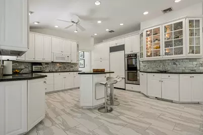 22 Sunswyck Road, Darien, CT 06820 - Photo 15