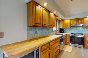 14 Rockwood Dr, Portland, CT 06480 - Photo 7
