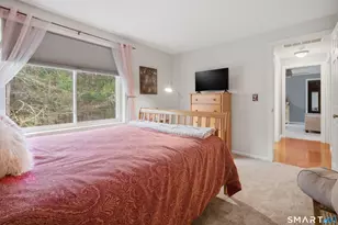 35 Kimberly Dr, Enfield, CT 06082 - Photo 23
