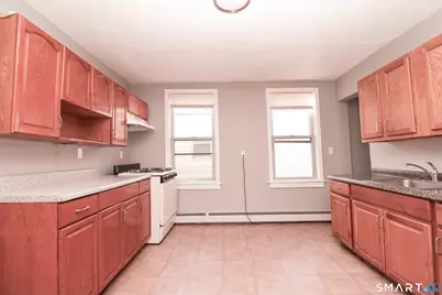 117 Lamberton Street, New Haven, CT 06513 - Photo 25