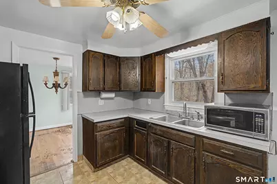 143 South New Road, Hamden, CT 06518 - Photo 9