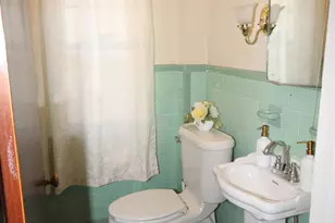 52 Gail Dr, Waterbury, CT 06704 - Photo 17