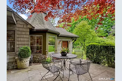 42 Cannondale Road, Weston, CT 06883 - Photo 3