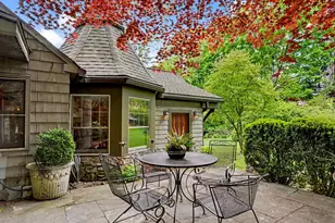 42 Cannondale Rd, Weston, CT 06883 - Photo 3