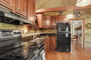 42 Cannondale Rd, Weston, CT 06883 - Photo 11