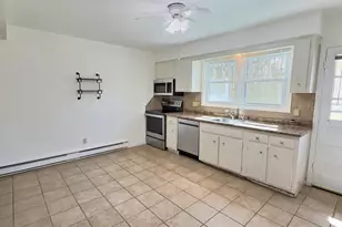 61 Dover Ct, Branford, CT 06405 - Photo 7