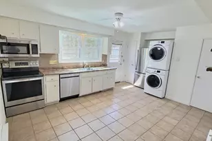 61 Dover Ct, Branford, CT 06405 - Photo 11