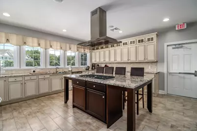 603 Brookside Court #603, Newtown, CT 06470 - Photo 33