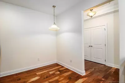 603 Brookside Court #603, Newtown, CT 06470 - Photo 7