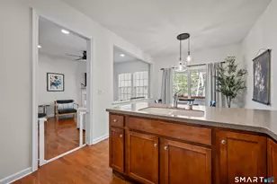 323 Sterling Dr, Newington, CT 06111 - Photo 7