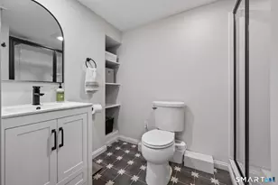 323 Sterling Dr, Newington, CT 06111 - Photo 31